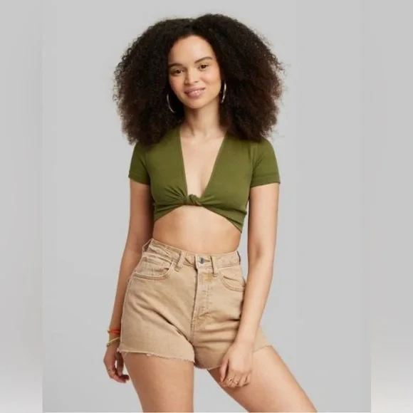 4/$25 NWT wild fable seamless olive green crop - Picture 2 of 6